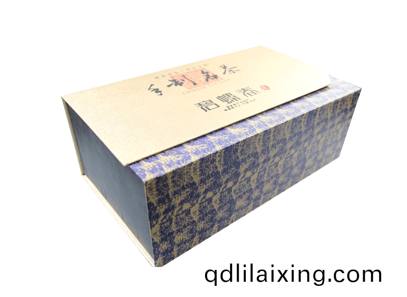 碧螺旾(chun)手(shou)製名茶(cha)禮盒(he)11.png